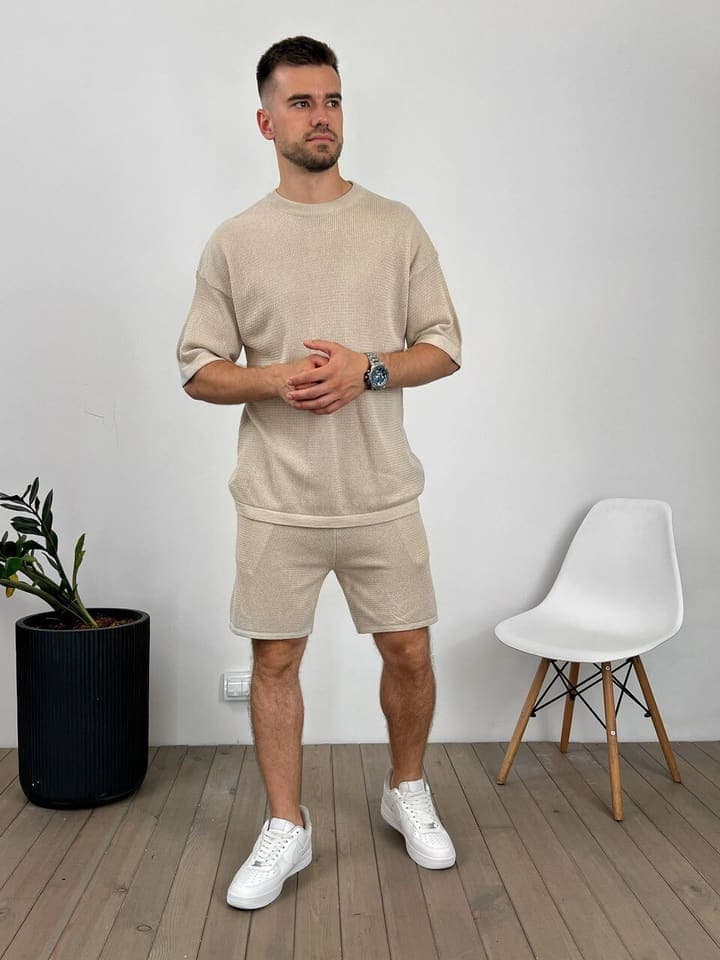 Костюм с шортами MAKSIM 11008