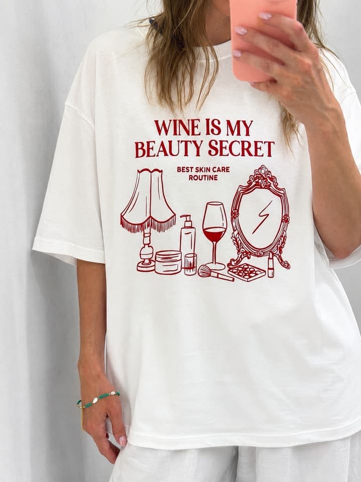 Футболка Chamur national 26082 "Wine is my beauty secret"