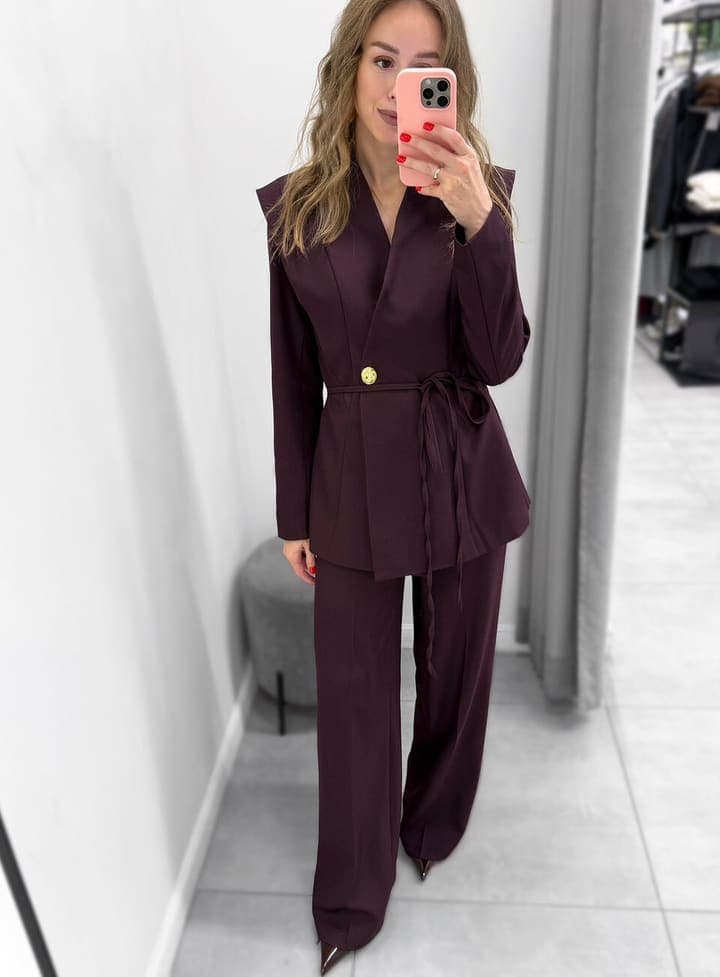 Костюм с брюками Jainal style 03404 приталенный с поясом