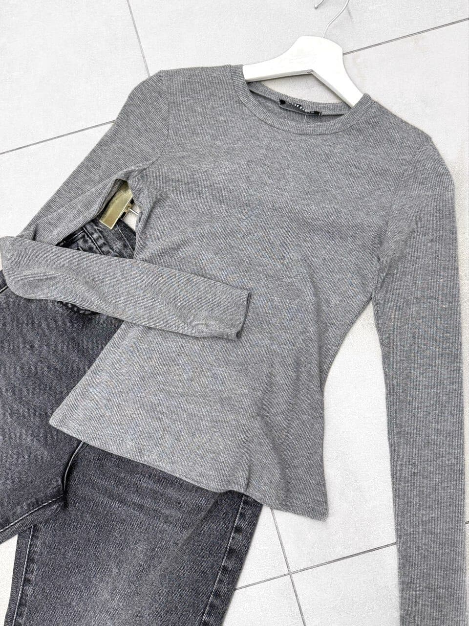 Лонгслив OUTFIT 0275 в рубчик